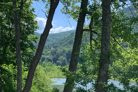 Country Roads Campgrounds