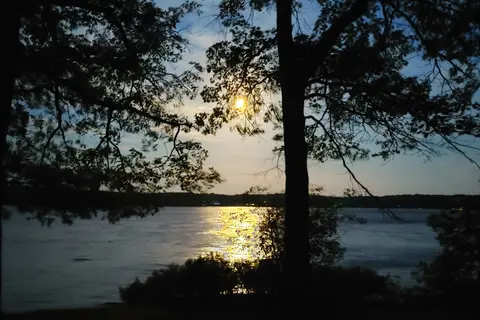 Twin Lakes State Park