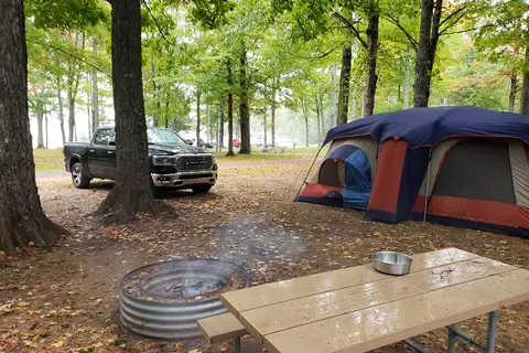 Twin Lakes State Park