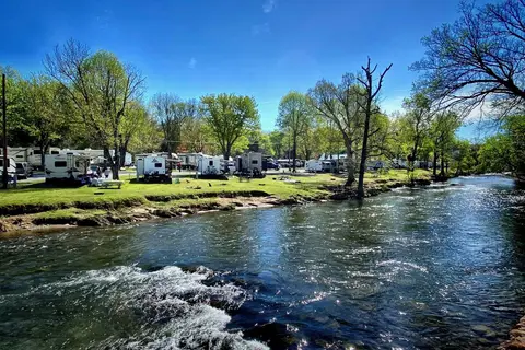 Camp Riverslanding