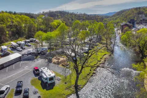 Camp Riverslanding