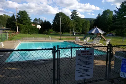 Lake George Riverview Campground