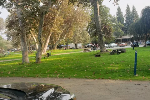 Sequoia Campground and Lodge