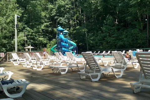Adventure Bound Camping Resorts - Oak Creek