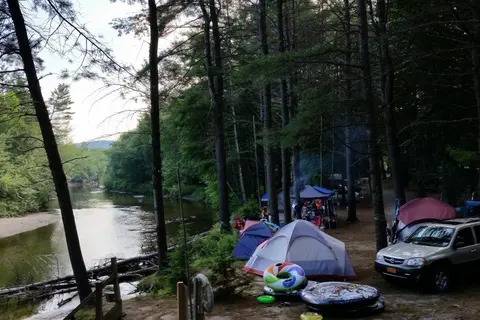 Medcalf Acres Riverfront Campground