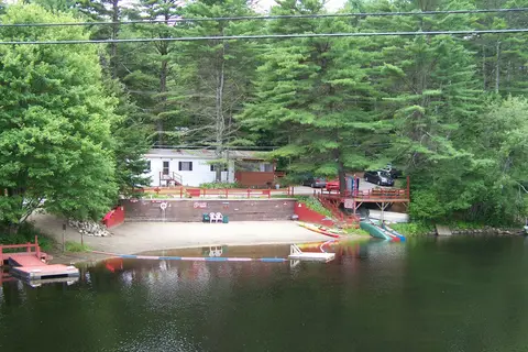 Riverside Pines Campsites and Cabins