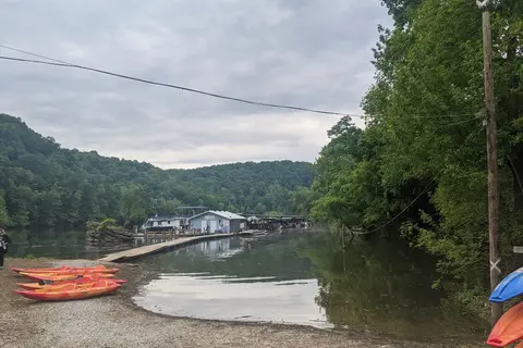 Horseshoe Bend Marina and Campgrounds
