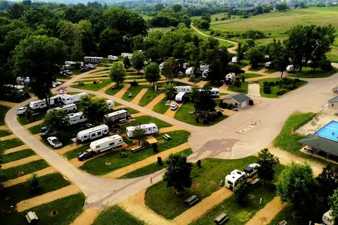 Hoot Owl Hollow Campground