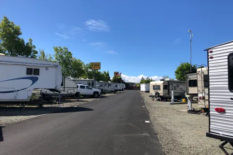 Tradewinds RV Park