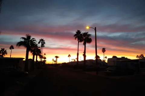 HoHo Kam Mobile Village- RV Park