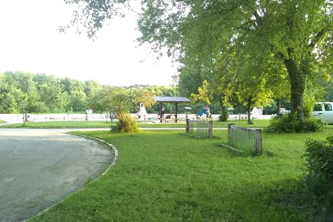 Semi-Modern - Flandrau State Park