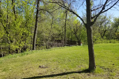 Semi-Modern - Flandrau State Park