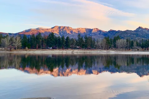 Lake Hemet Campground