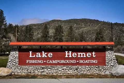 Lake Hemet Campground