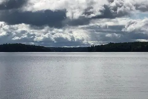 McLear's Cottage Colony and Campground