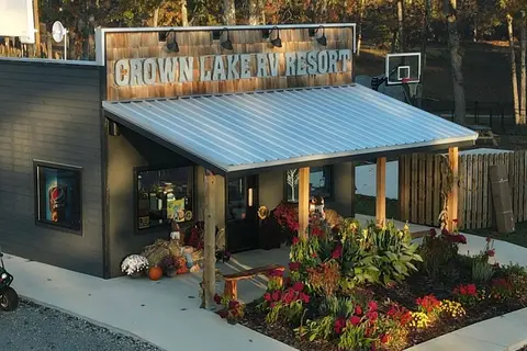 Crown Lake RV Resort