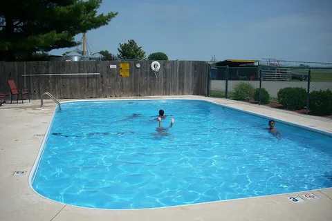 Kansas City West / Lawrence KOA Holiday