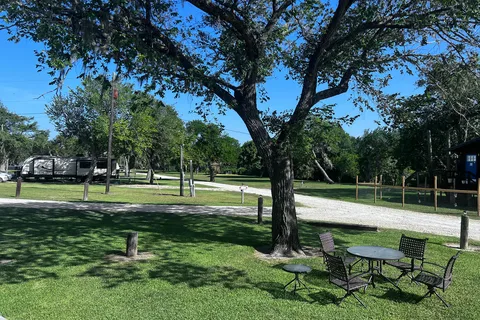 Papa and Maga’s Calhoun's Riverside RV Retreat