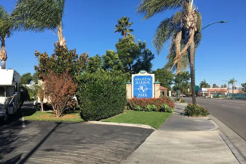 Anaheim Harbor RV Park