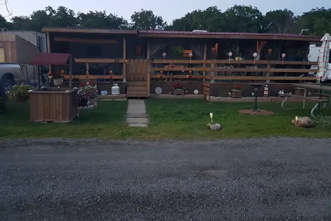 Shangri-la Park Campground