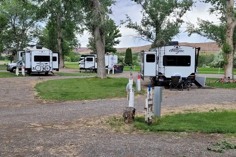 Y Knot Winery RV Park