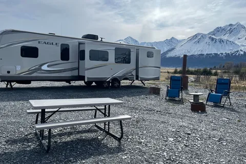 Nash Bayfront Campground