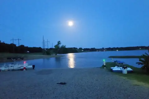 Sunset Cove Marina- Campground and RV Resort