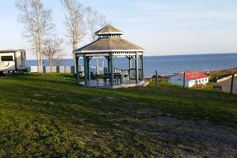 Camping Municipal St-Godefroi