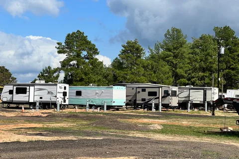 Logan’s Way Tiny Home & RV Park