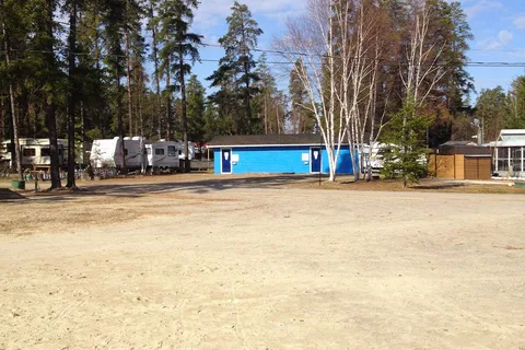 Camerons Beach Trailer Park