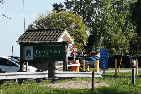 Turkey Point Provincial Park