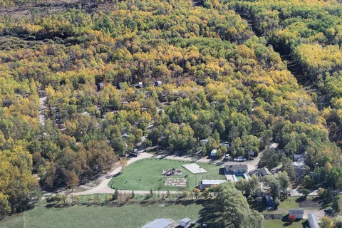 Rock Garden Campground and Trailer Park