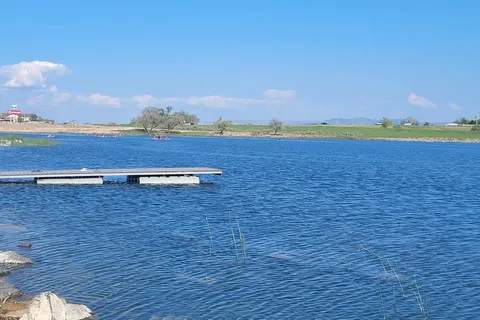 Lucky Lake 208