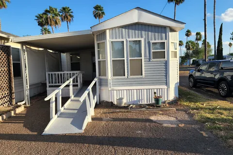 Tip O' Texas RV Resort
