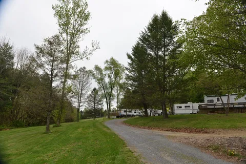 Robin Hill RV Resort and Campground