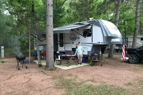 Hiawatha Trailer Resort
