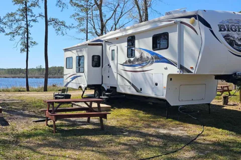 Dixon Landing RV Resort