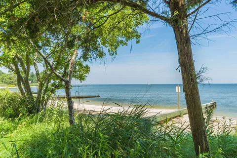 Coles Point Marina and RV Resort