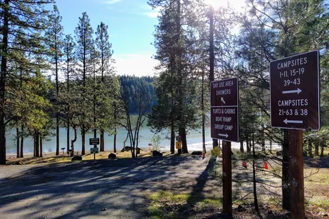 Willow Lake Resort