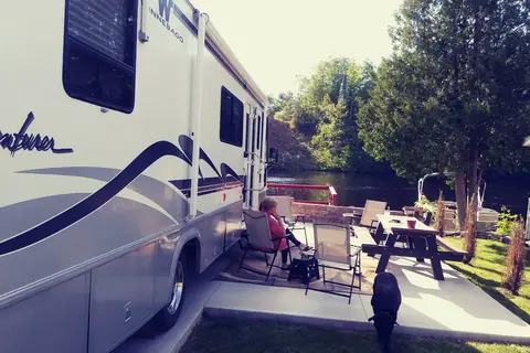 Rivers Bend RV Resort and Campground