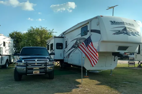 Hitchin' Post RV Park