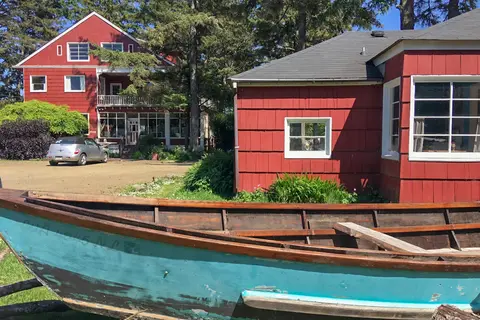 Sou'wester Historic Lodge and Vintage Travel Trailer Resort