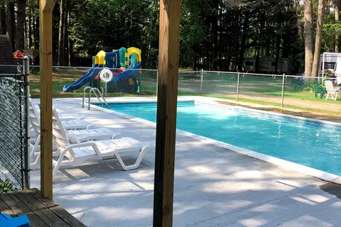 Rancho Pines Campground and Cottages