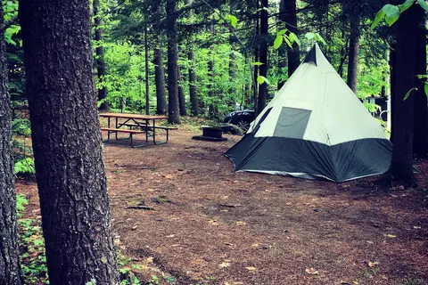 Rancho Pines Campground and Cottages