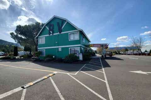 Sutherlin/Umpqua Valley KOA Holiday