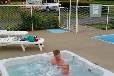Camping Du Fort De La Martiniere