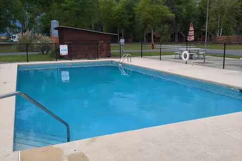 Flat Creek Family Campground and RV Park
