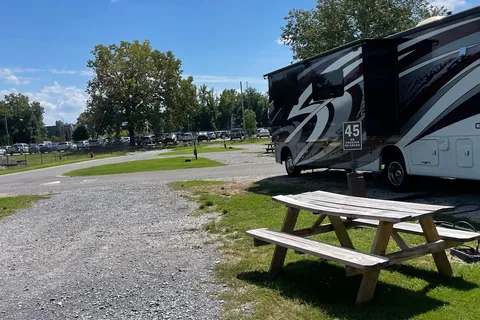 Memphis Graceland RV Park and Campground