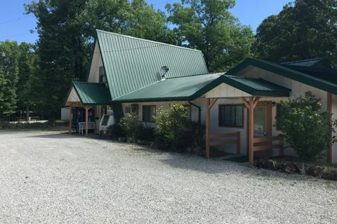 Hickory Hollow Resort