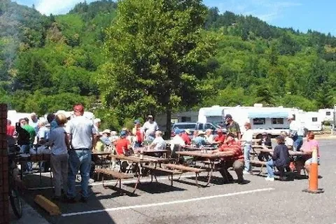 At Rivers Edge RV Resort